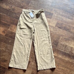 Sadie & Sage khaki trousers something secret pants with front pockets
